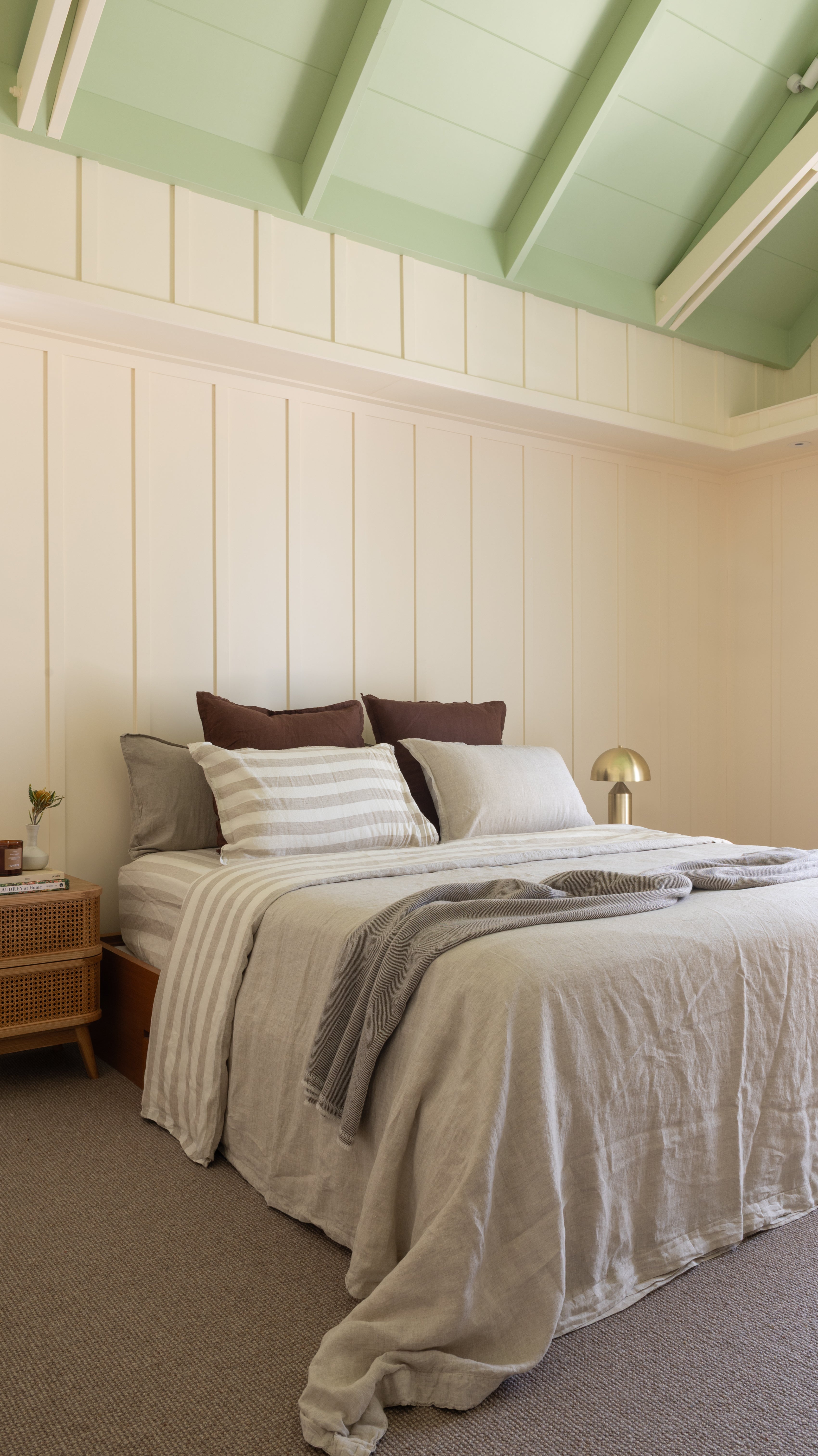 DUVET COVER SET - WIDE NATURAL STRIPE + NATURAL WOVEN REVERSIBLE