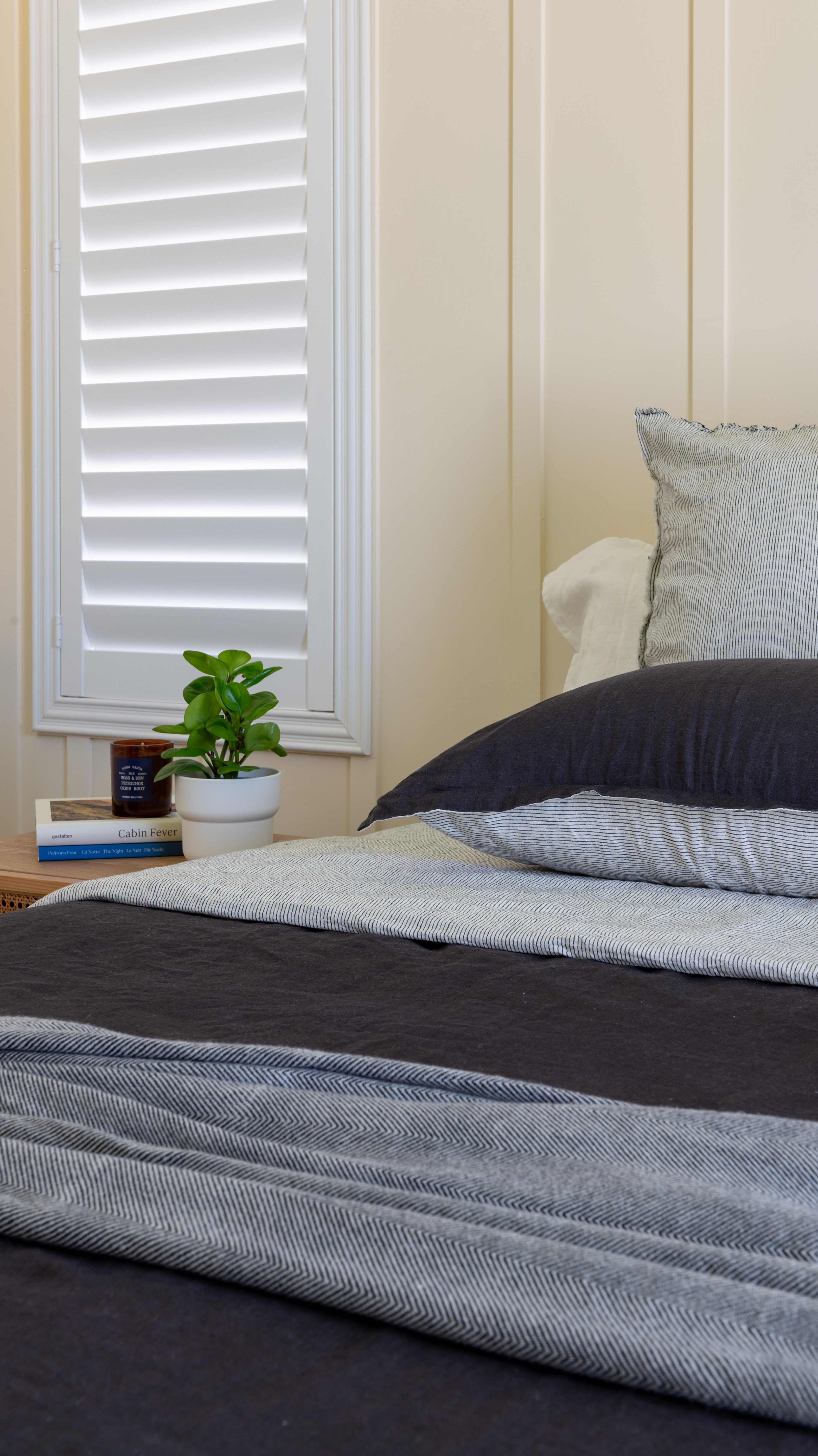 DUVET COVER SET - CHARCOAL + INK PINSTRIPE