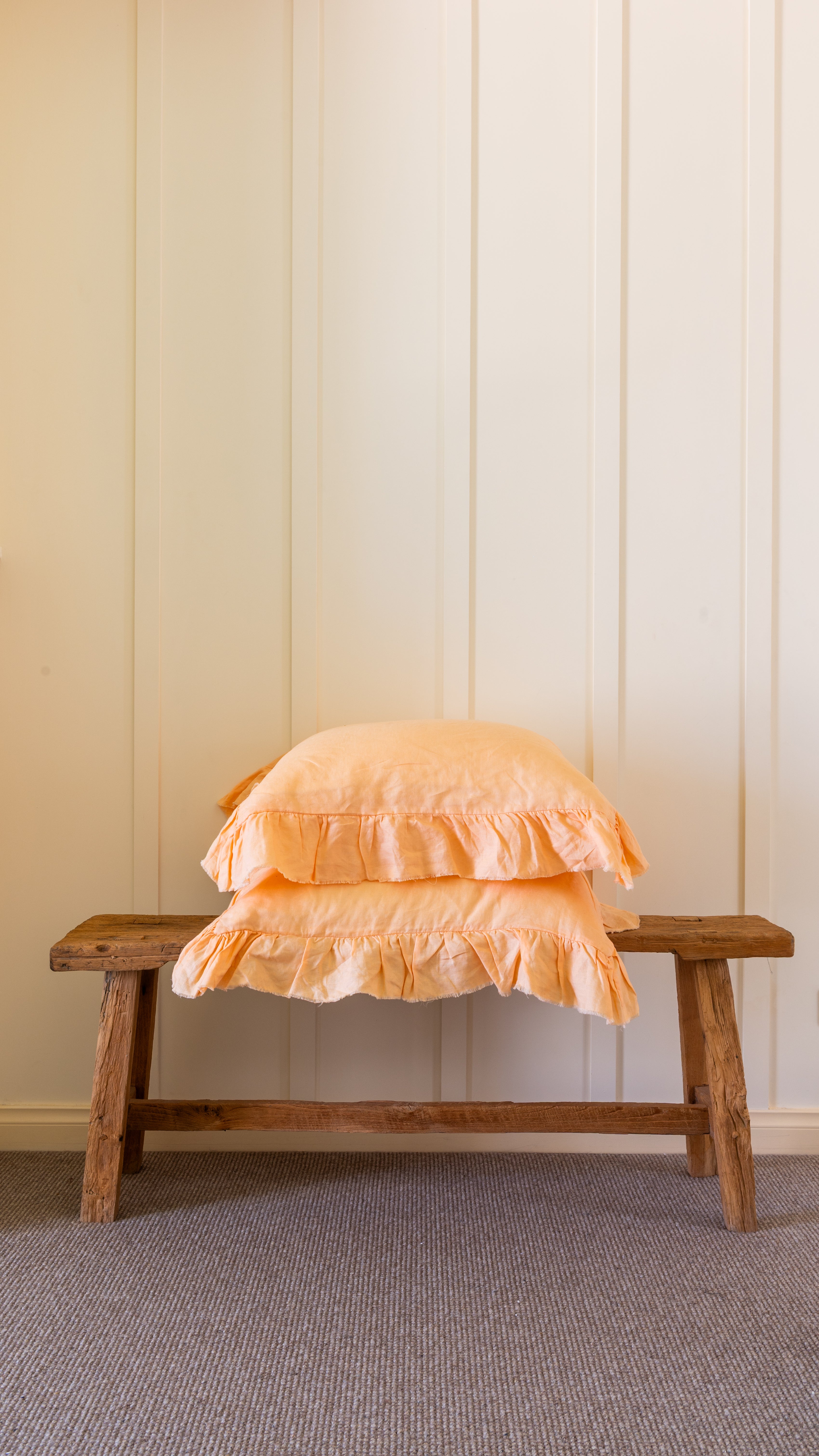 RUFFLED EUROPEAN LINEN PILLOWCASE PAIR - PEACH