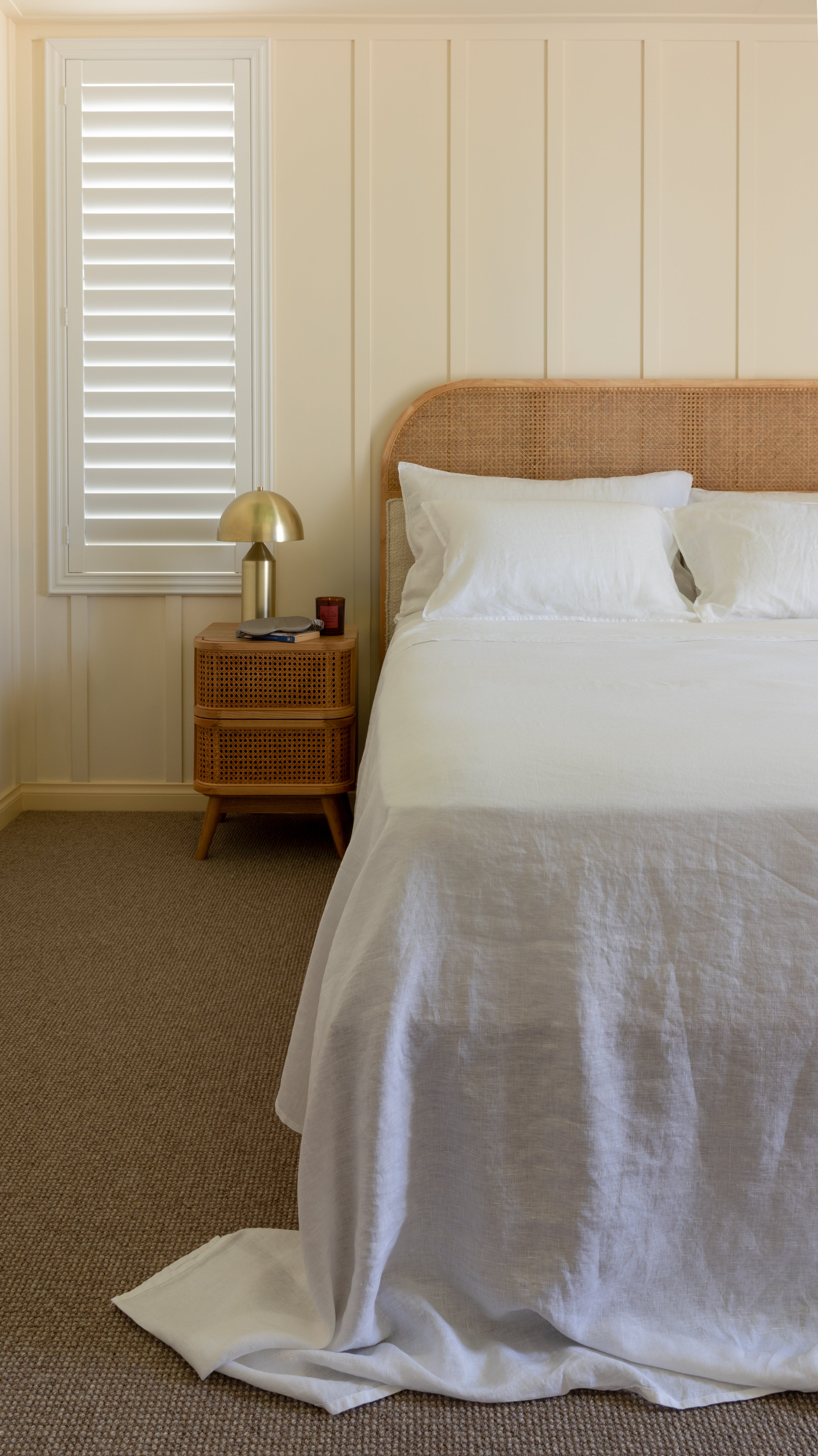 LINEN SHEET SET WITH PILLOWCASES - WINTER WHITE