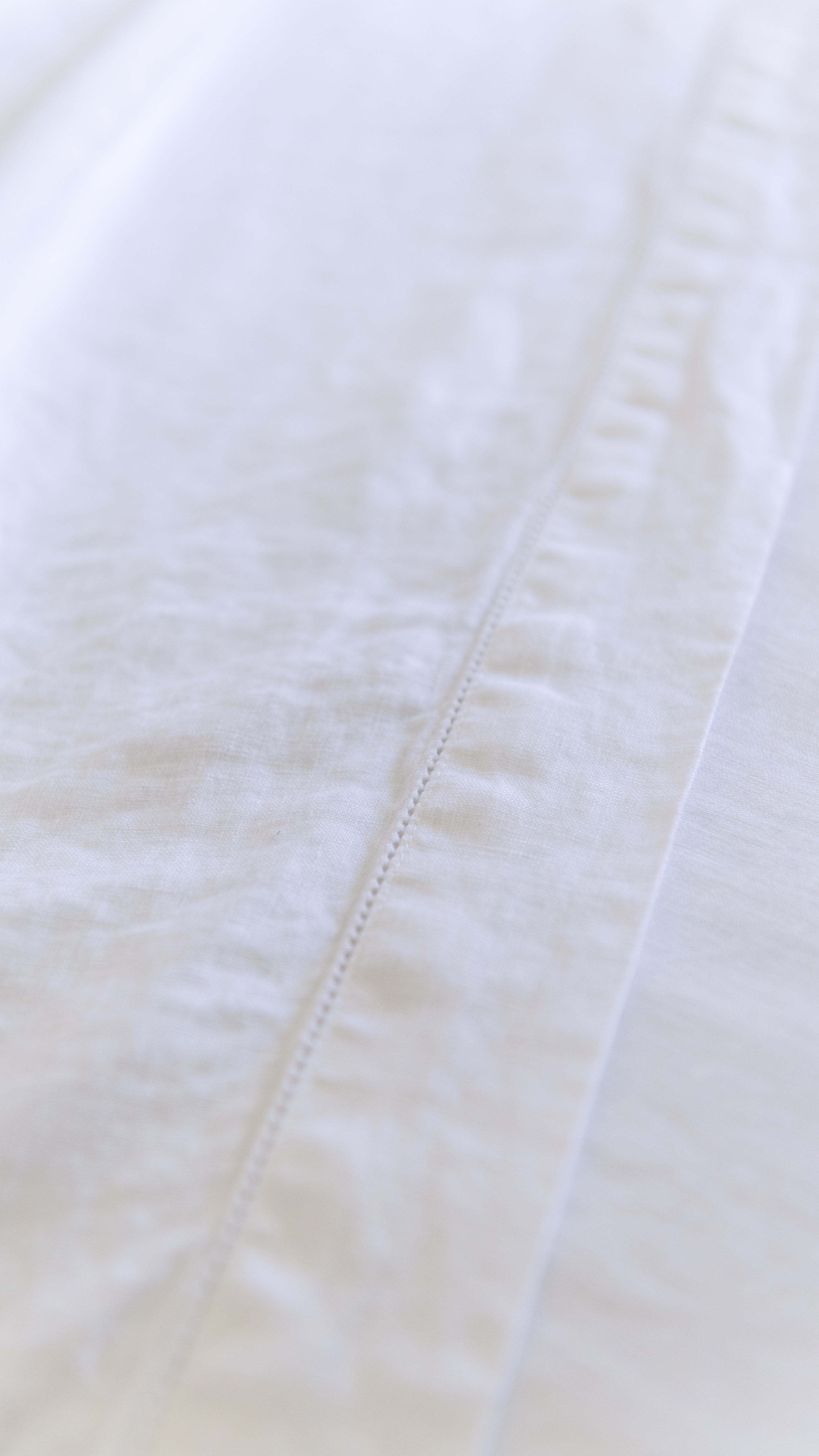 EUROPEAN FLAX LINEN FLAT SHEET - WINTER WHITE