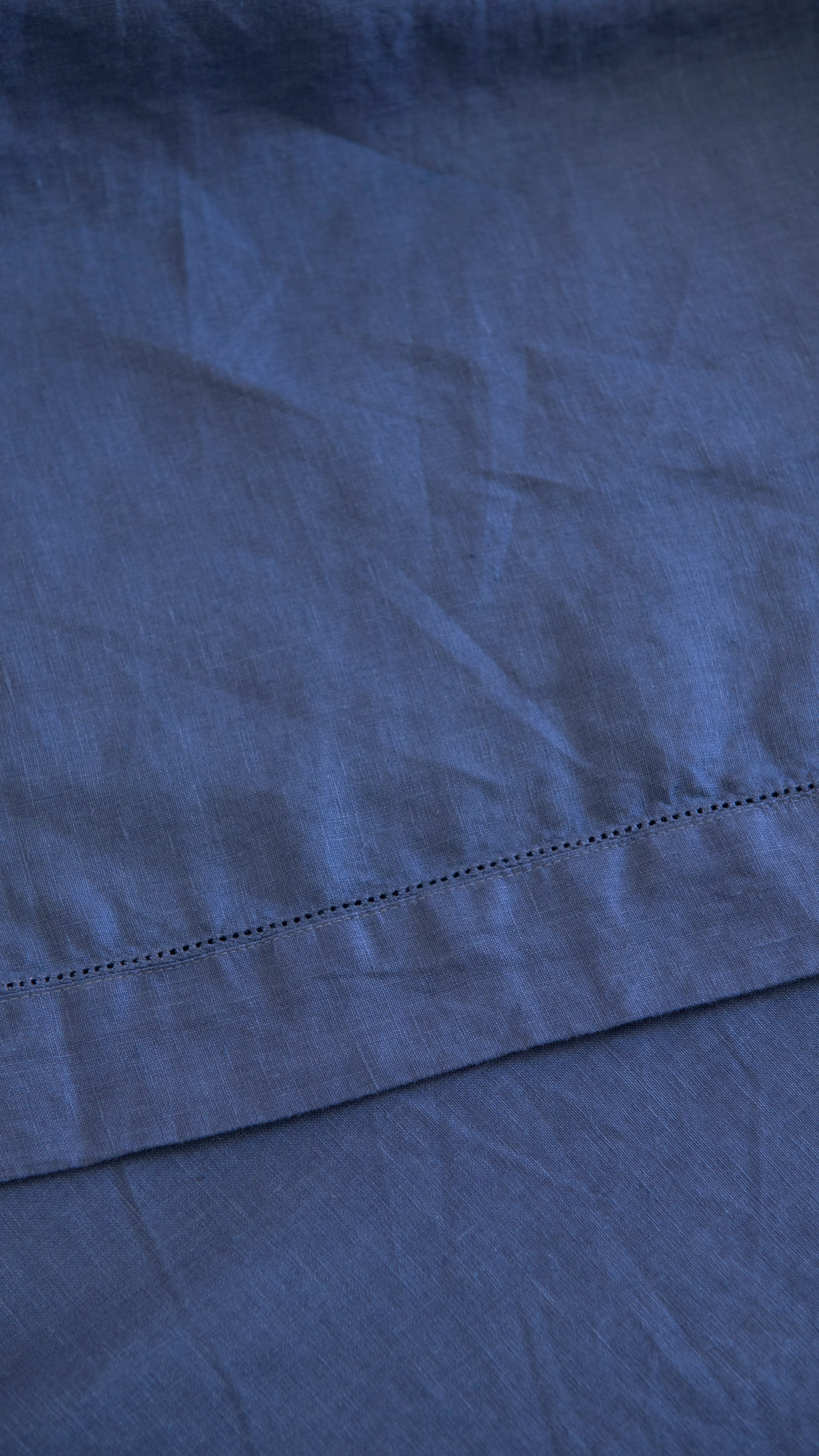 EUROPEAN FLAX LINEN FLAT SHEET - DENIM BLUE