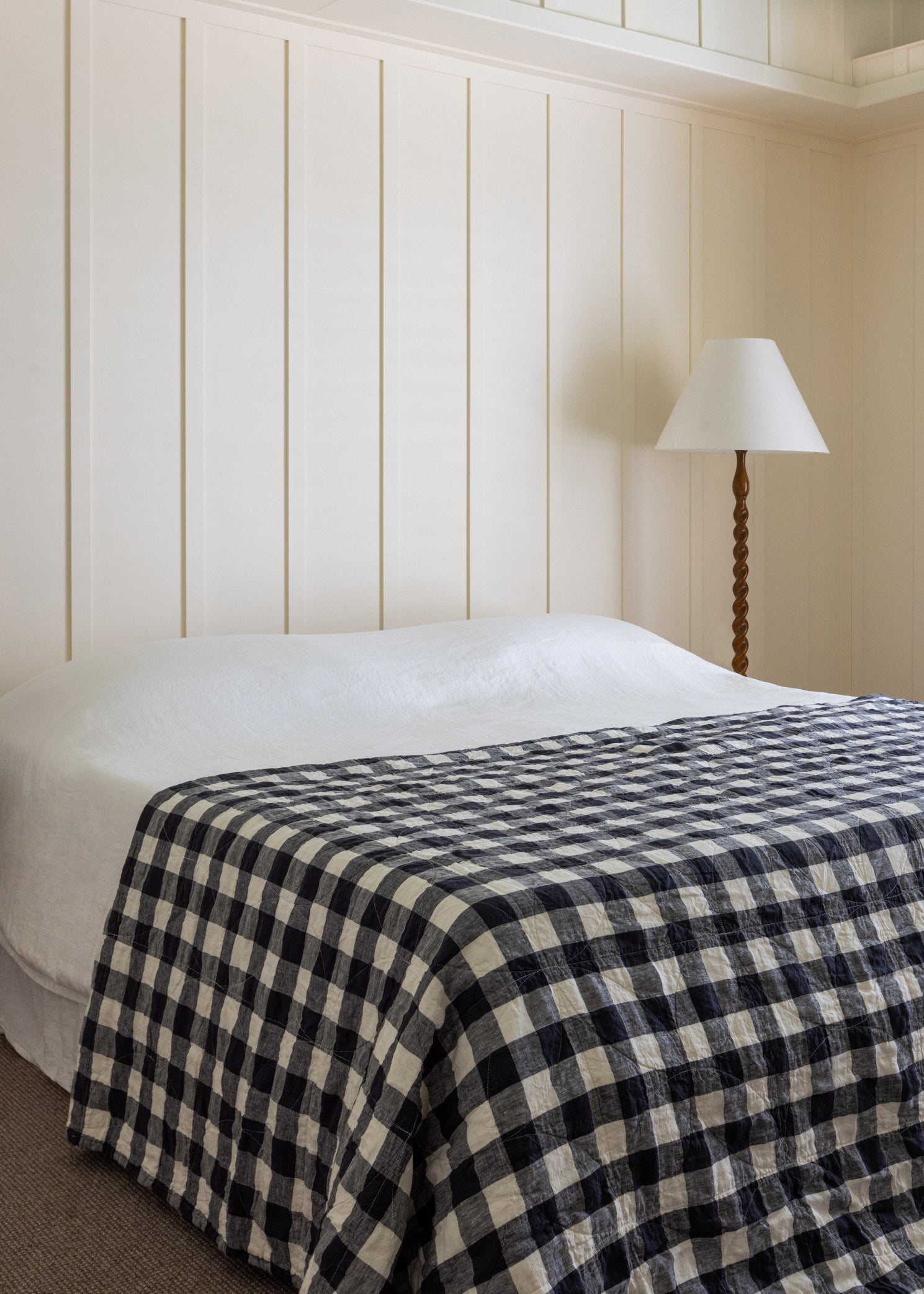 CIRCLE STITCHED FLAX LINEN BLANKET - INDIGO BUFFALO CHECK