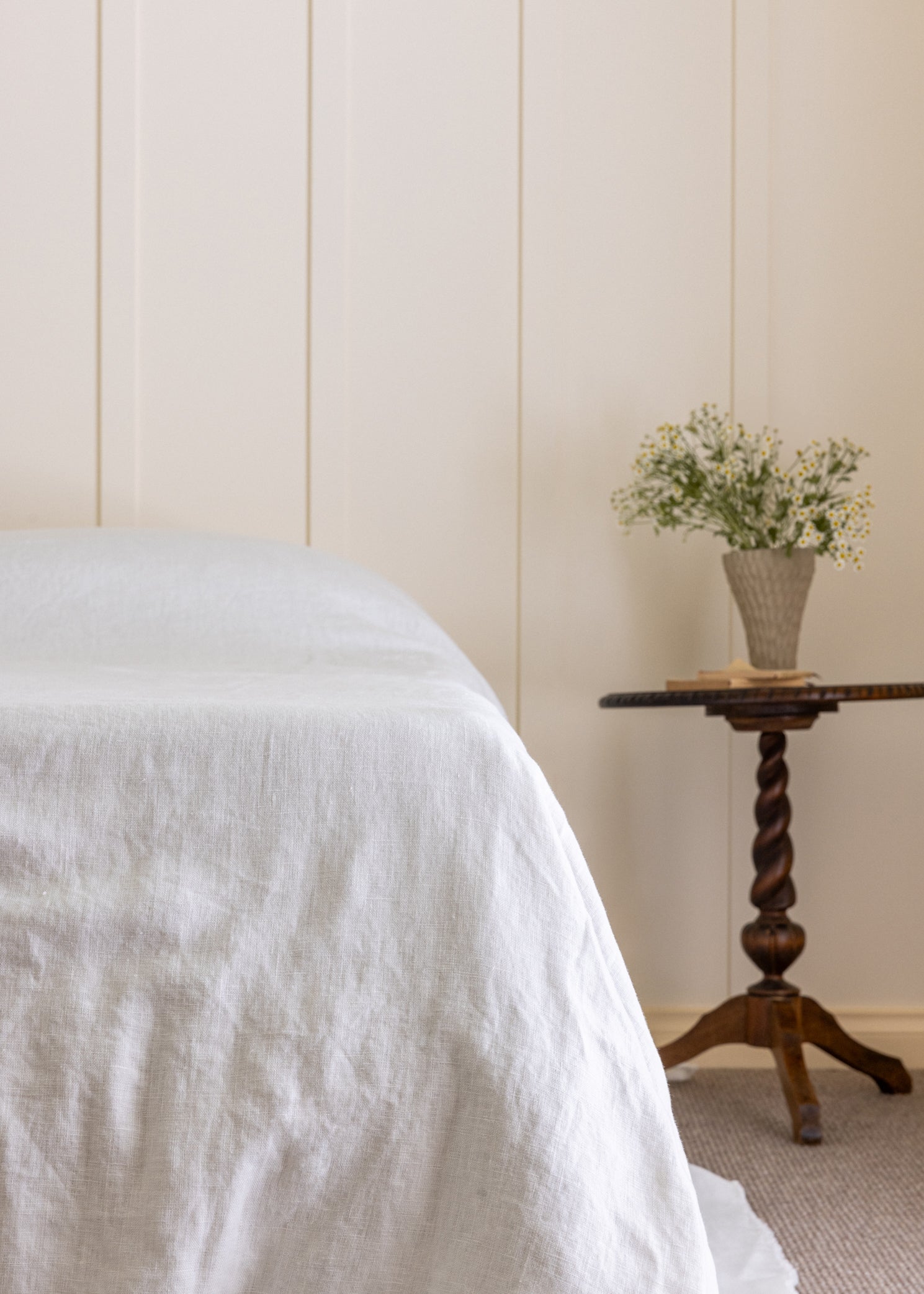 HEAVYWEIGHT OVERSIZED LINEN BED COVER - 345GSM