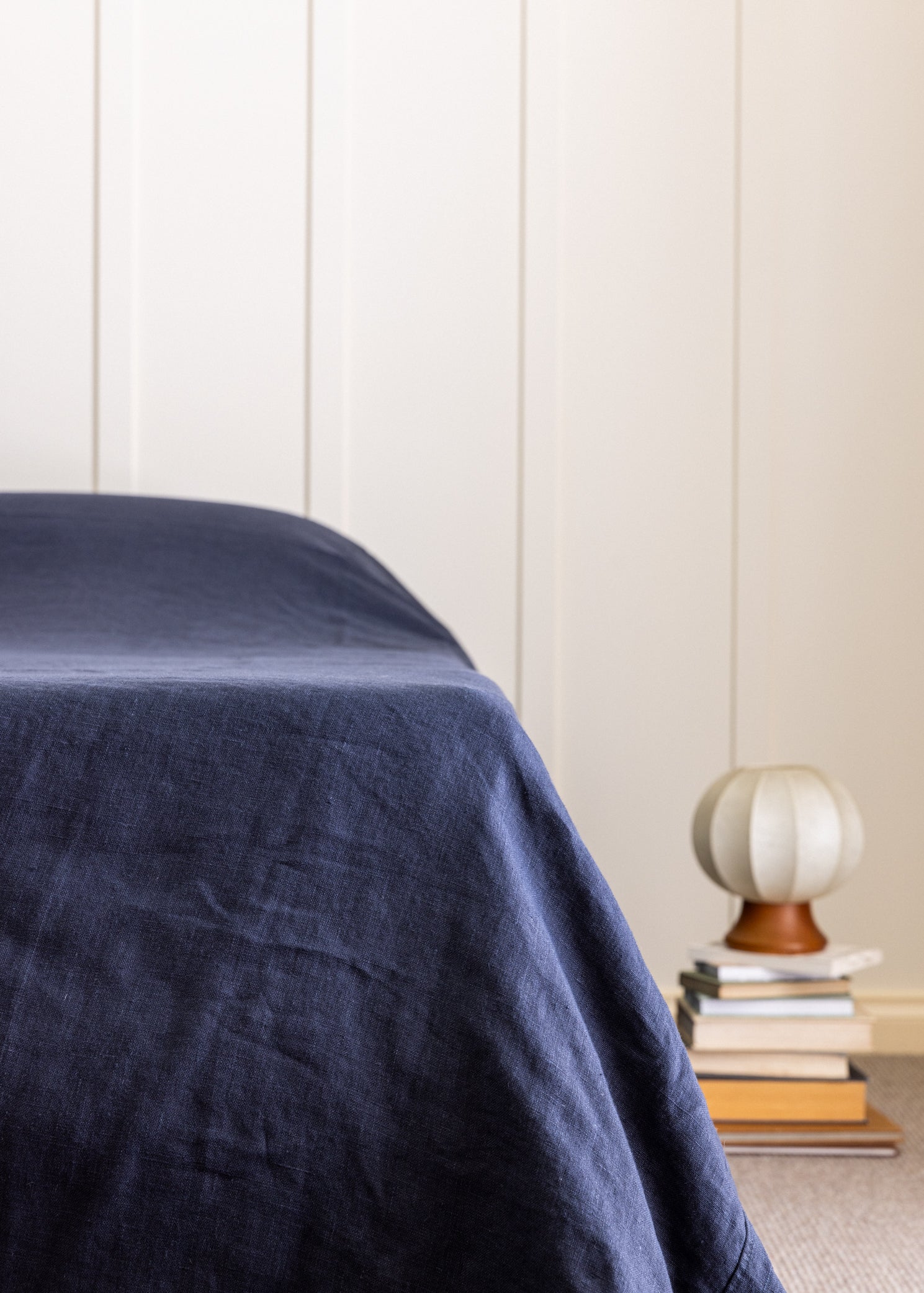 HEAVYWEIGHT OVERSIZED LINEN BED COVER - 345GSM