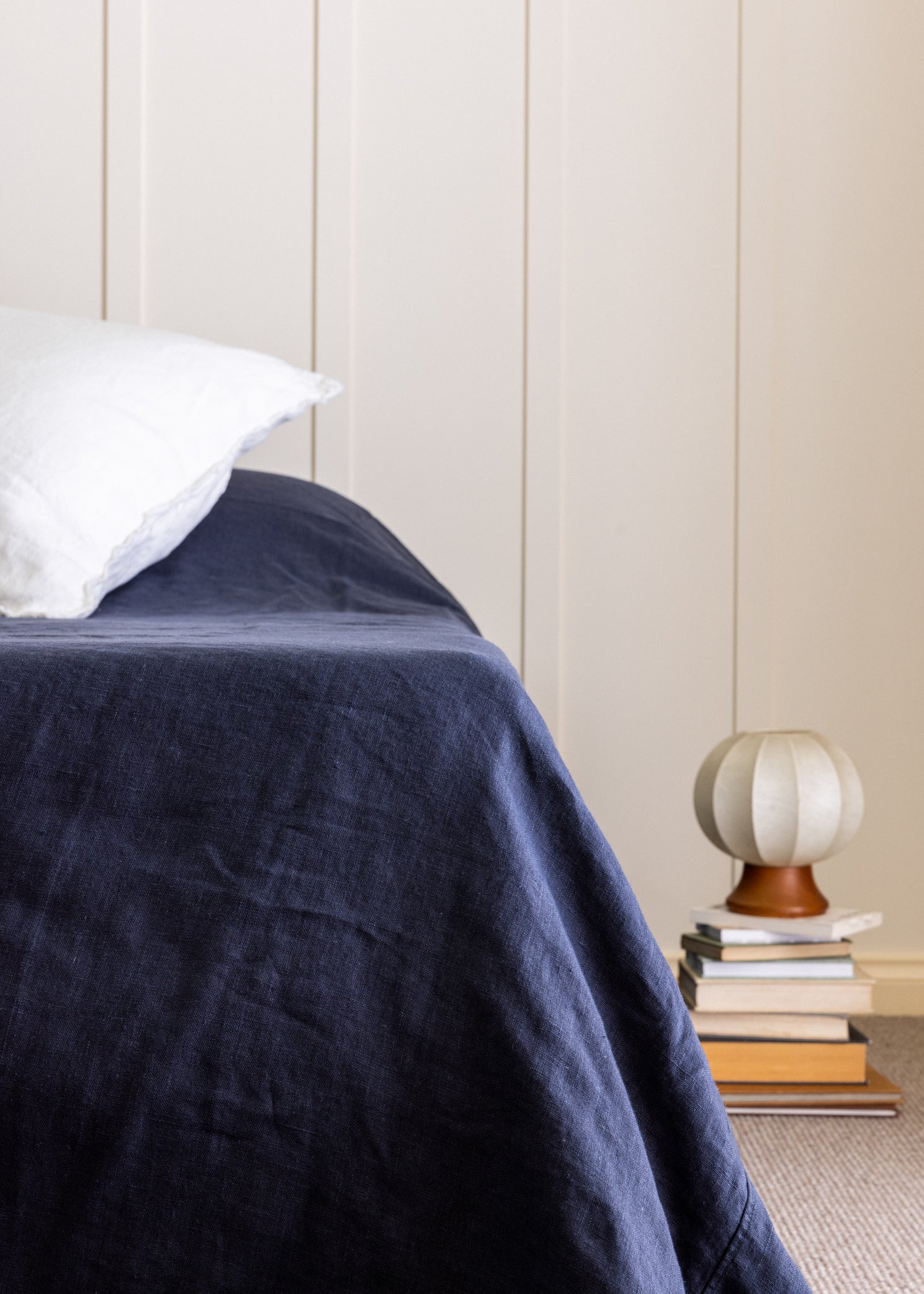HEAVYWEIGHT OVERSIZED LINEN BED COVER - 345GSM