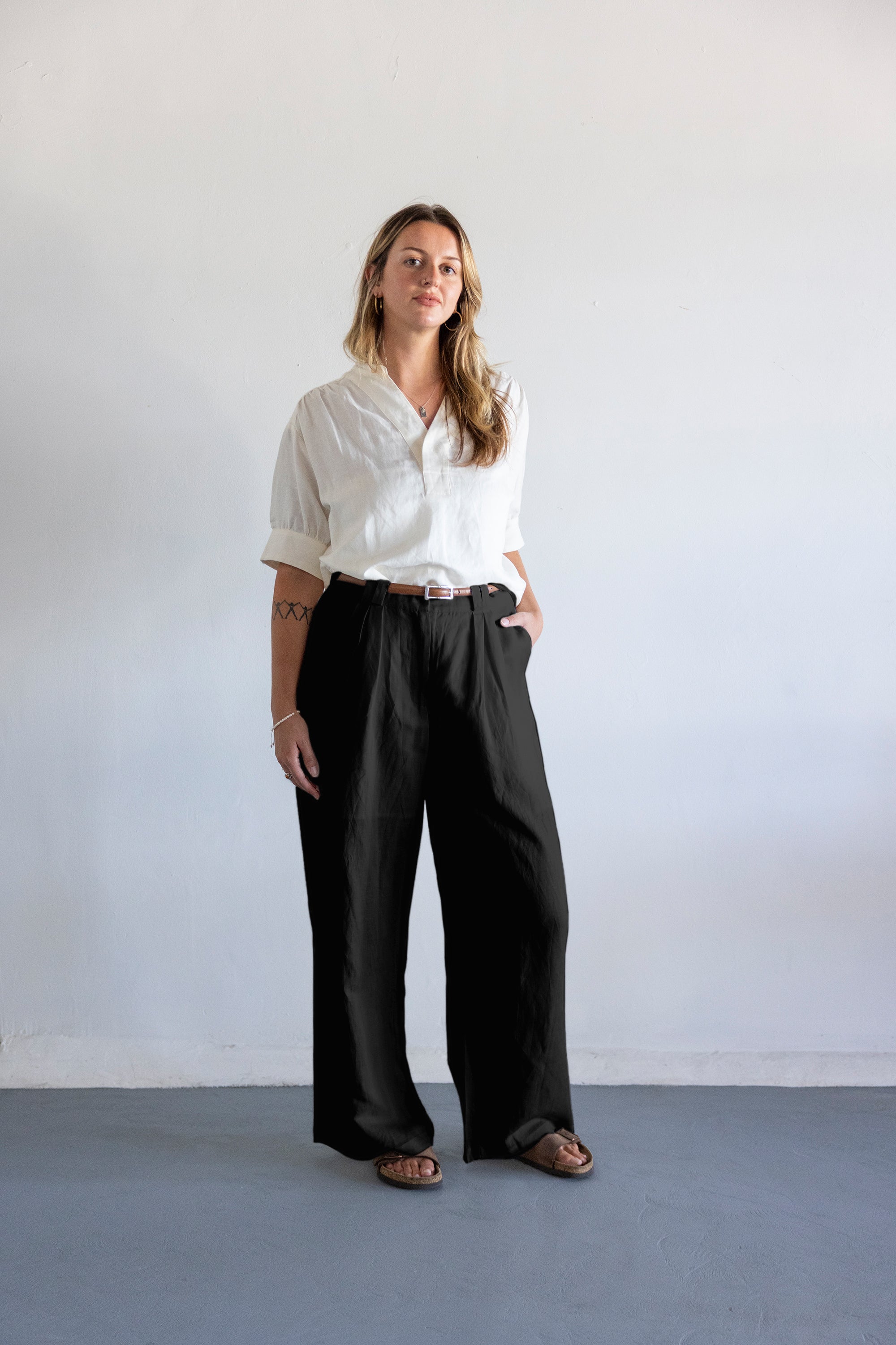 THE EXECUTIVE PANTS