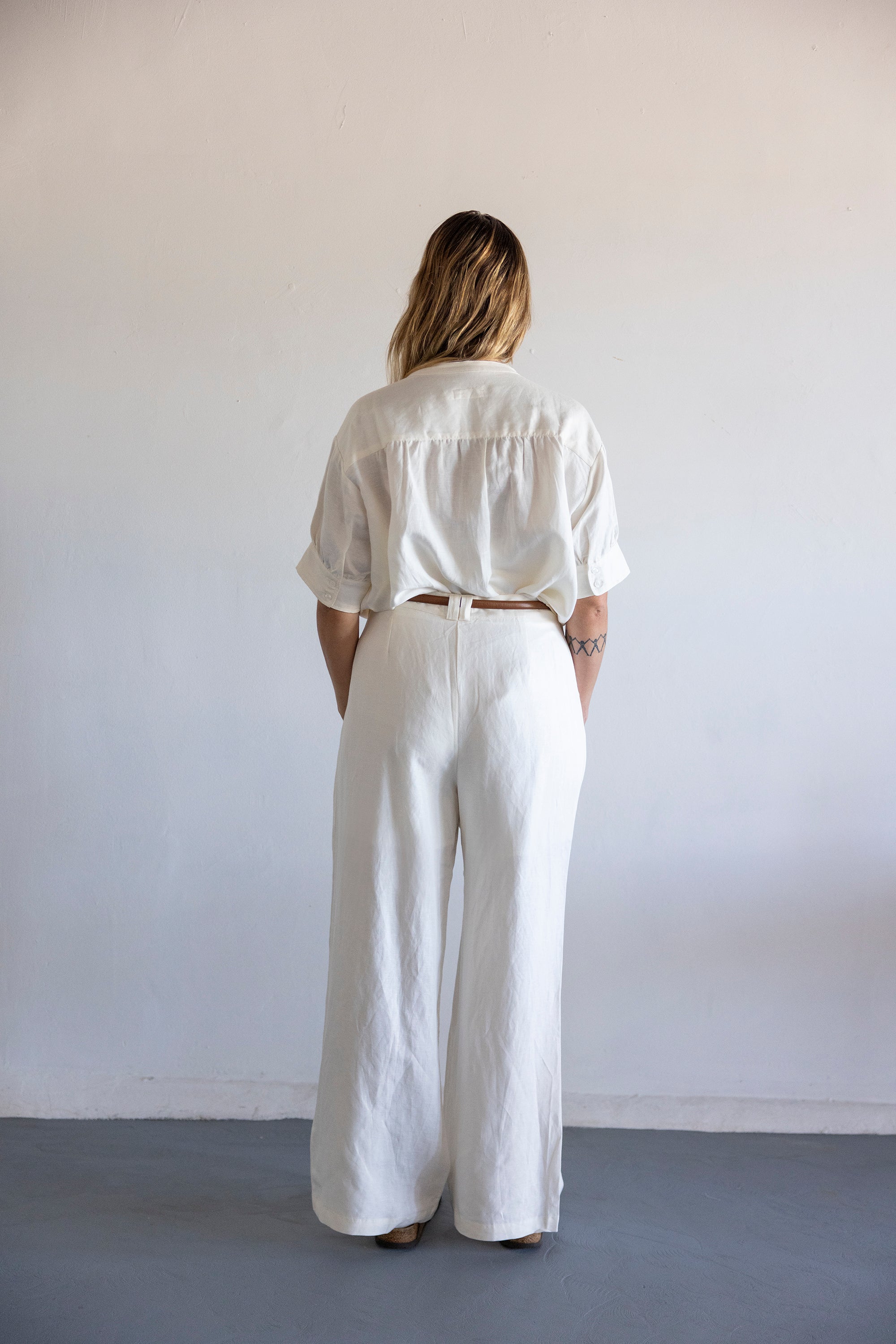THE EXECUTIVE PANTS