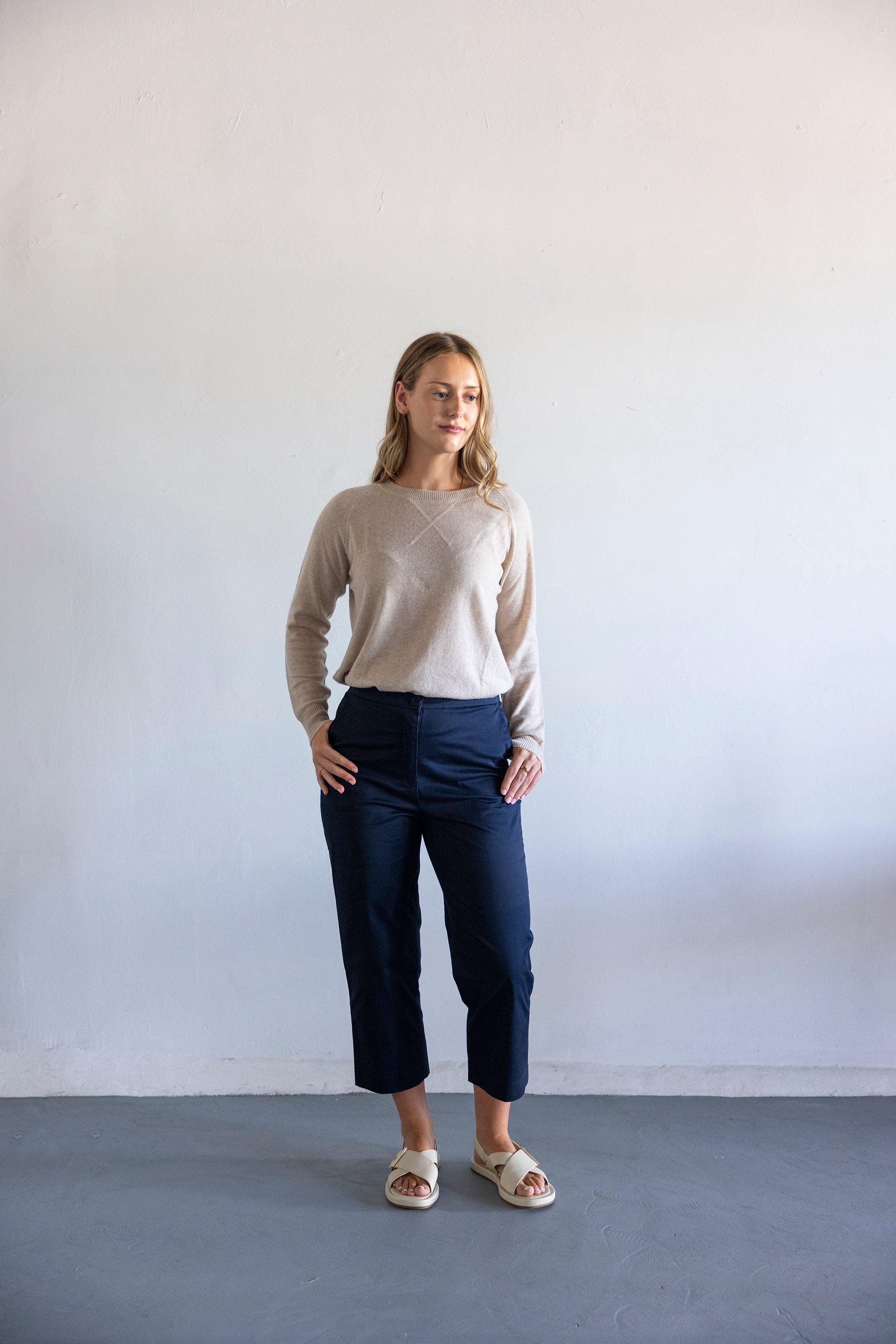 THE CLASSIC CROP PANTS