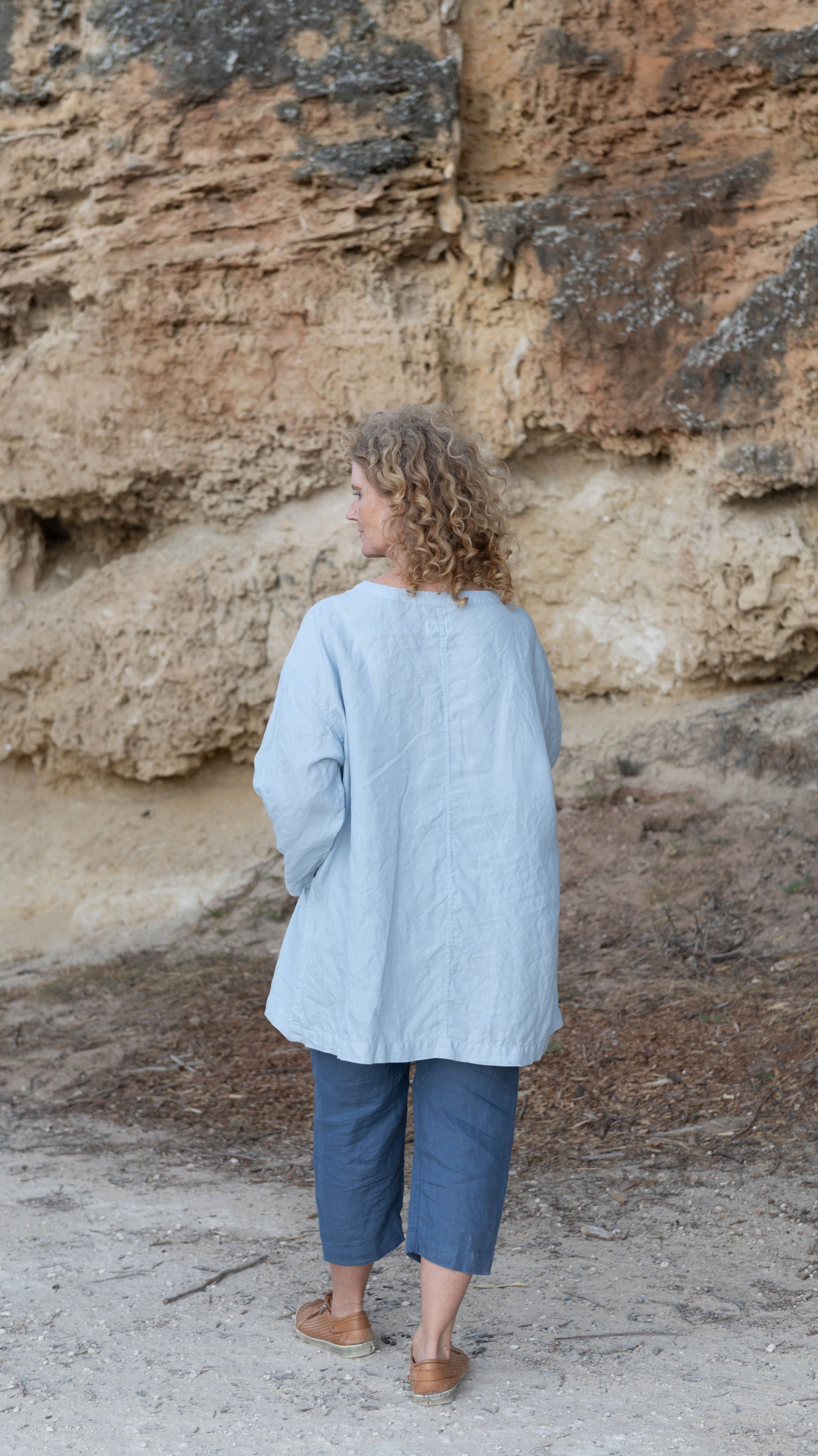 POETS TUNIC MID LENGTH