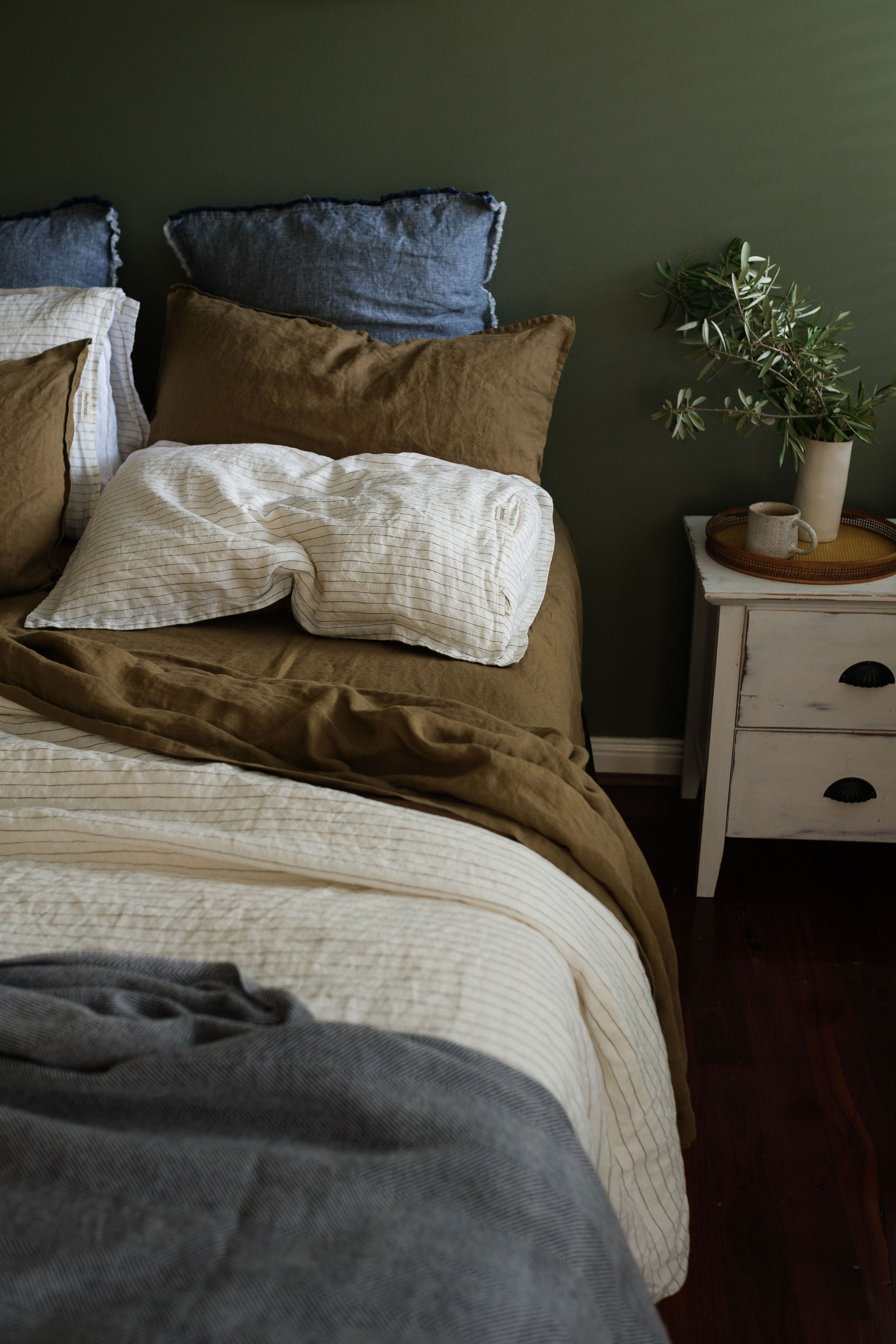 DUVET COVER SET - OLIVE + OLIVE PINSTRIPE REVERSIBLE