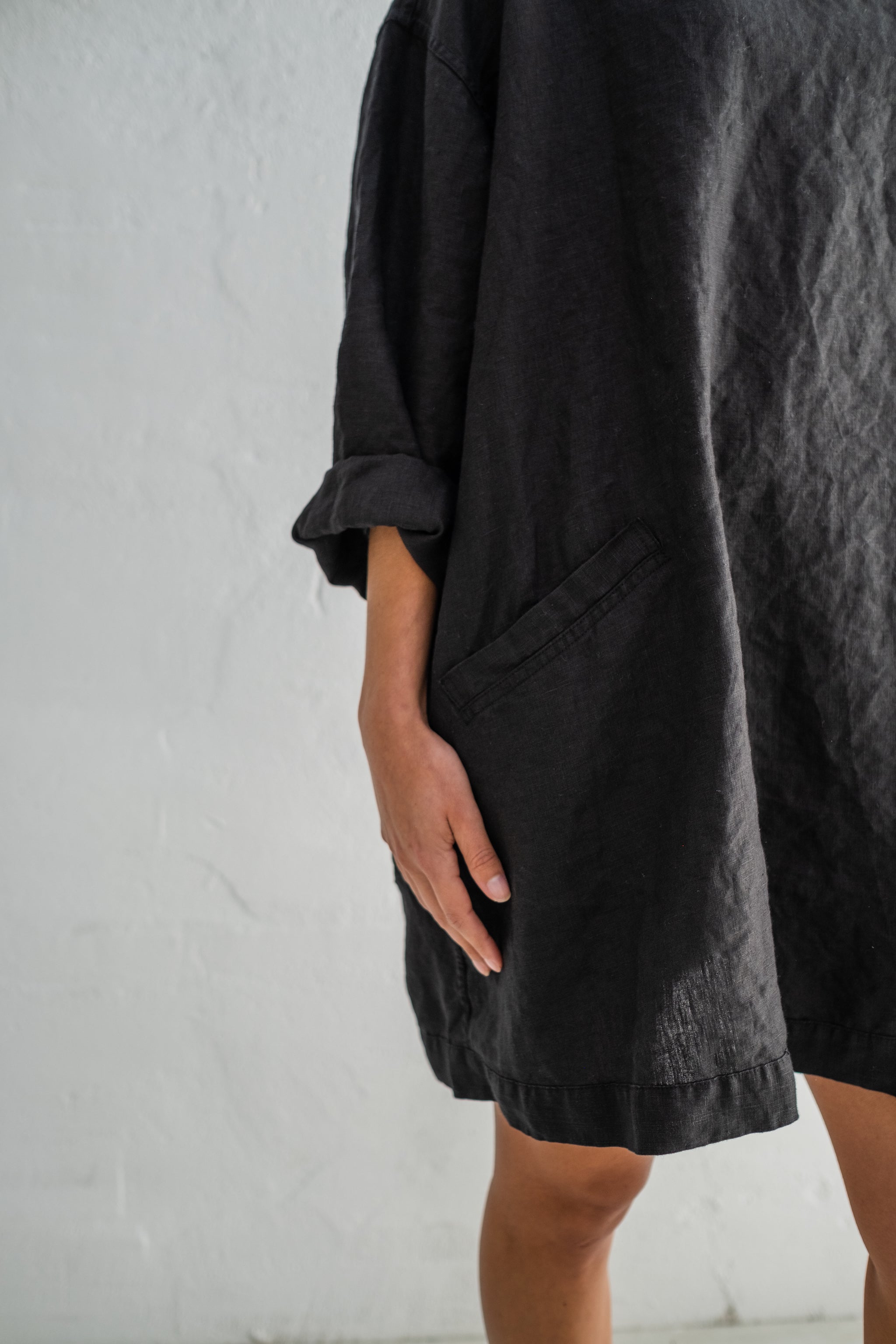 POETS TUNIC MID LENGTH