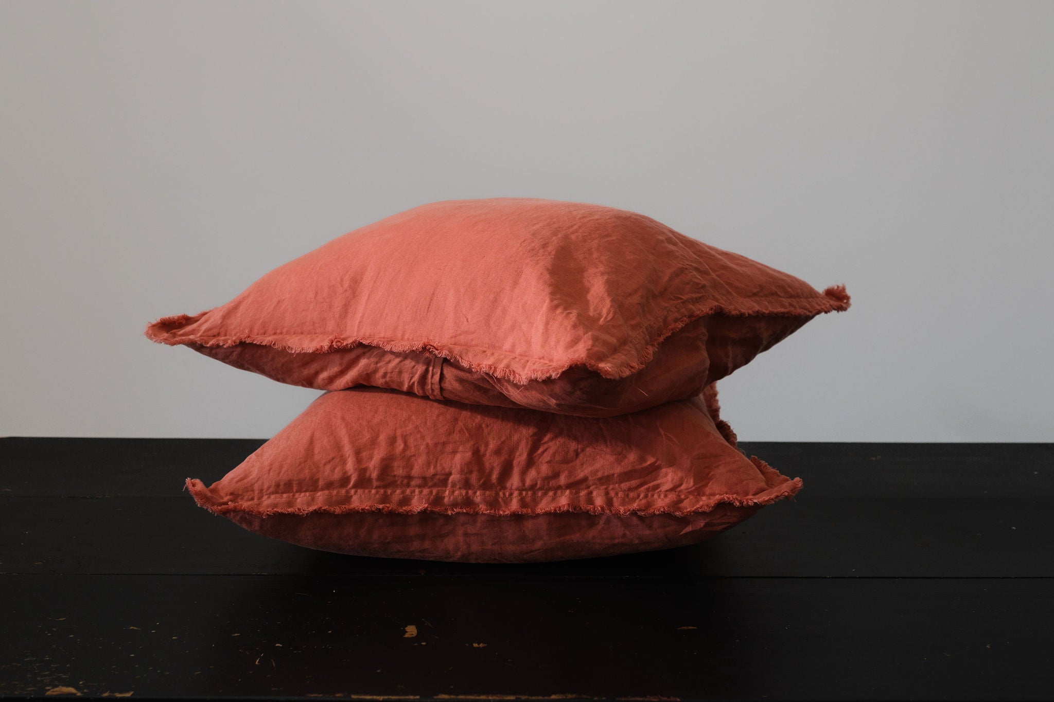 HAND-FRAYED EUROPEAN LINEN PILLOWCASE PAIR - DESERT ROSE