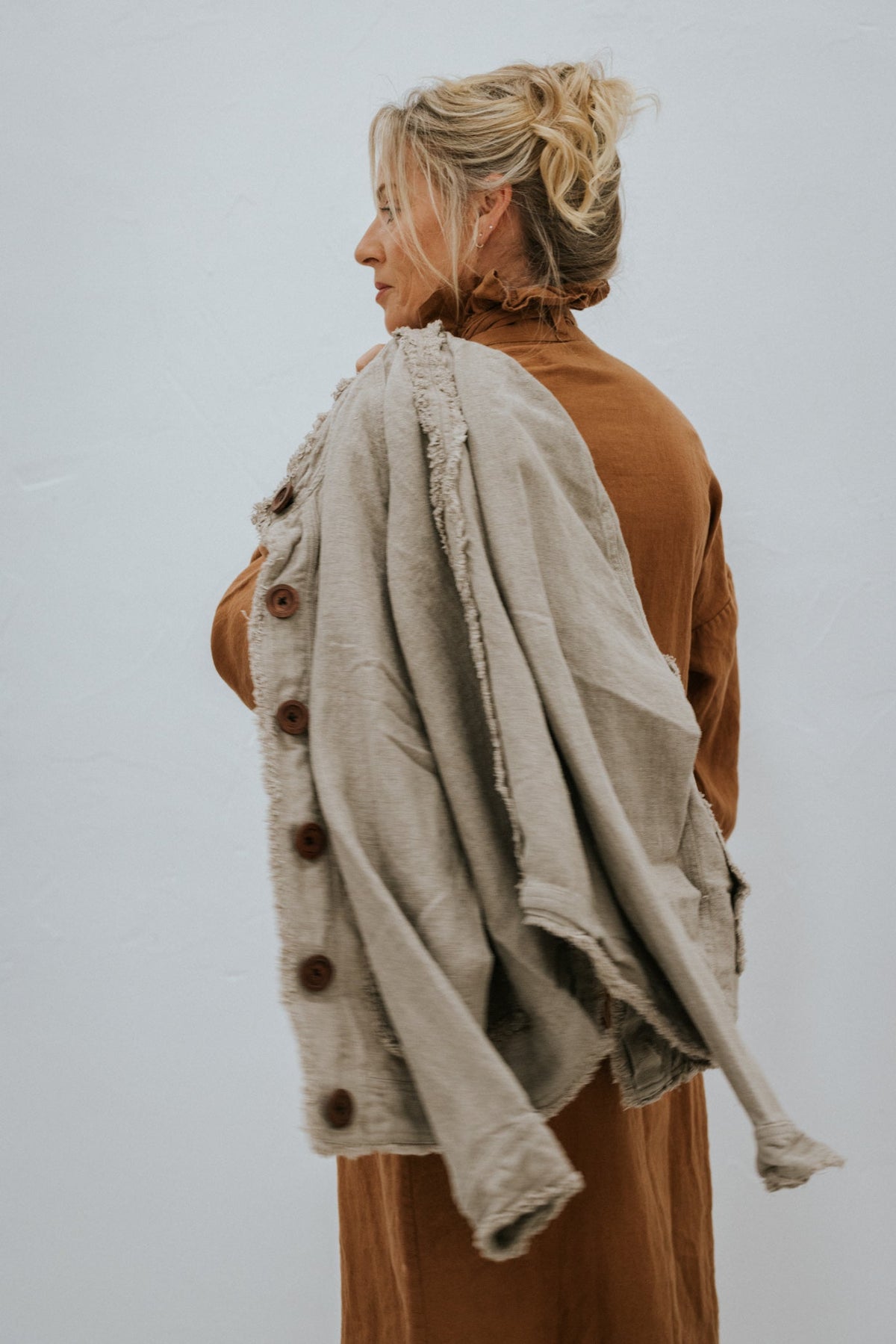 A Complete Guide to Linen Coats for Every Season