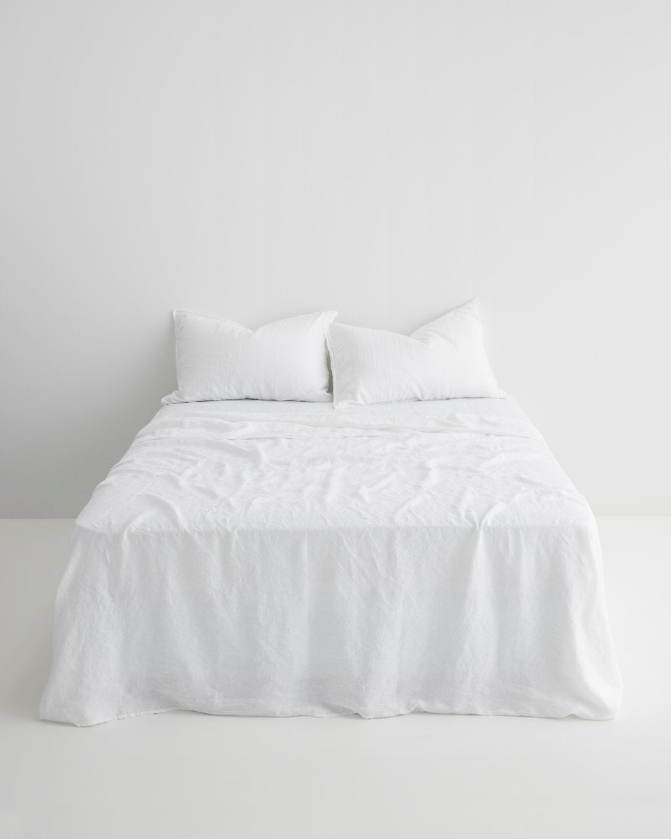 WHITE LINEN FITTED SHEET