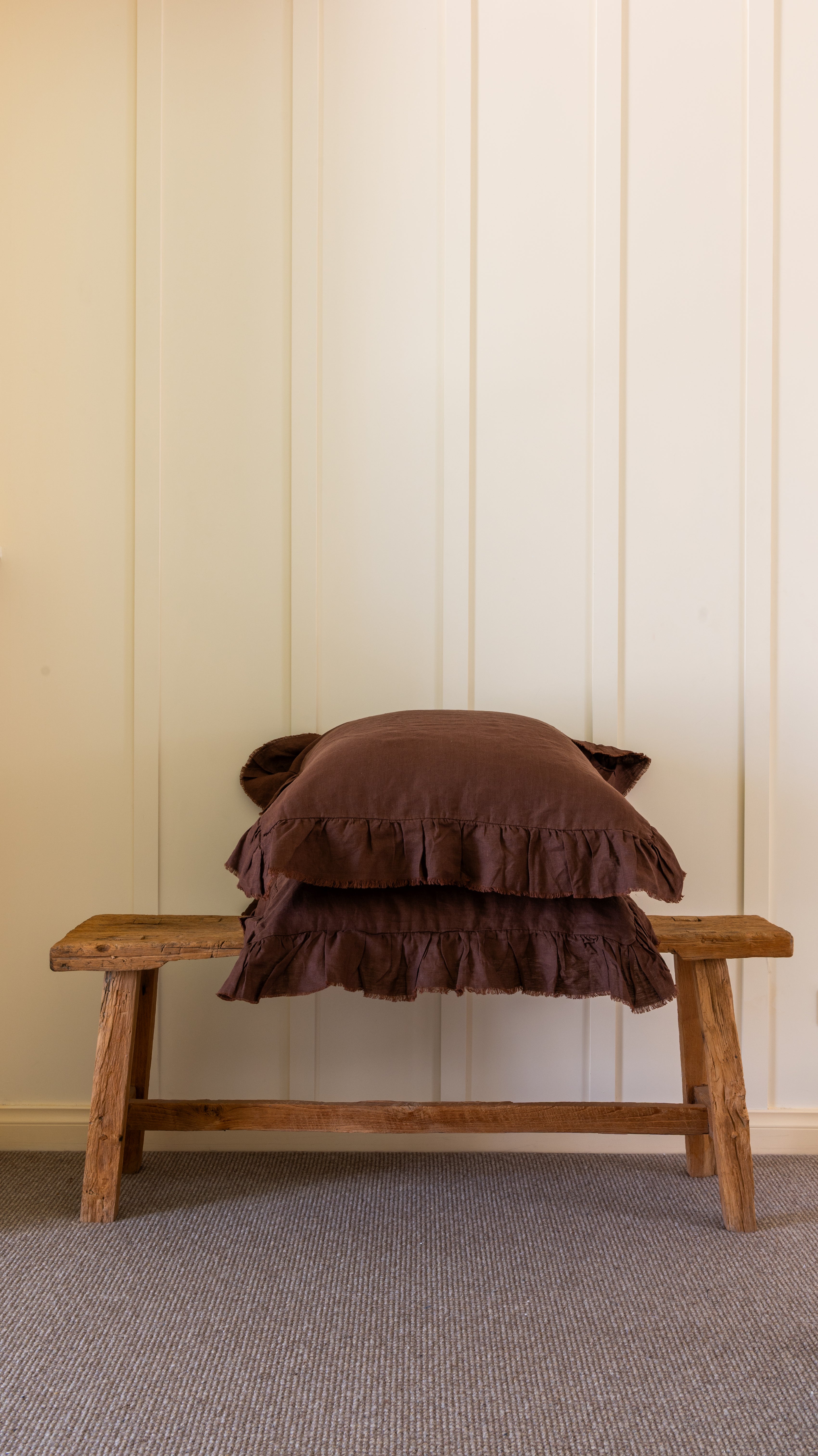 RUFFLED EUROPEAN LINEN PILLOWCASE PAIR - COCOA