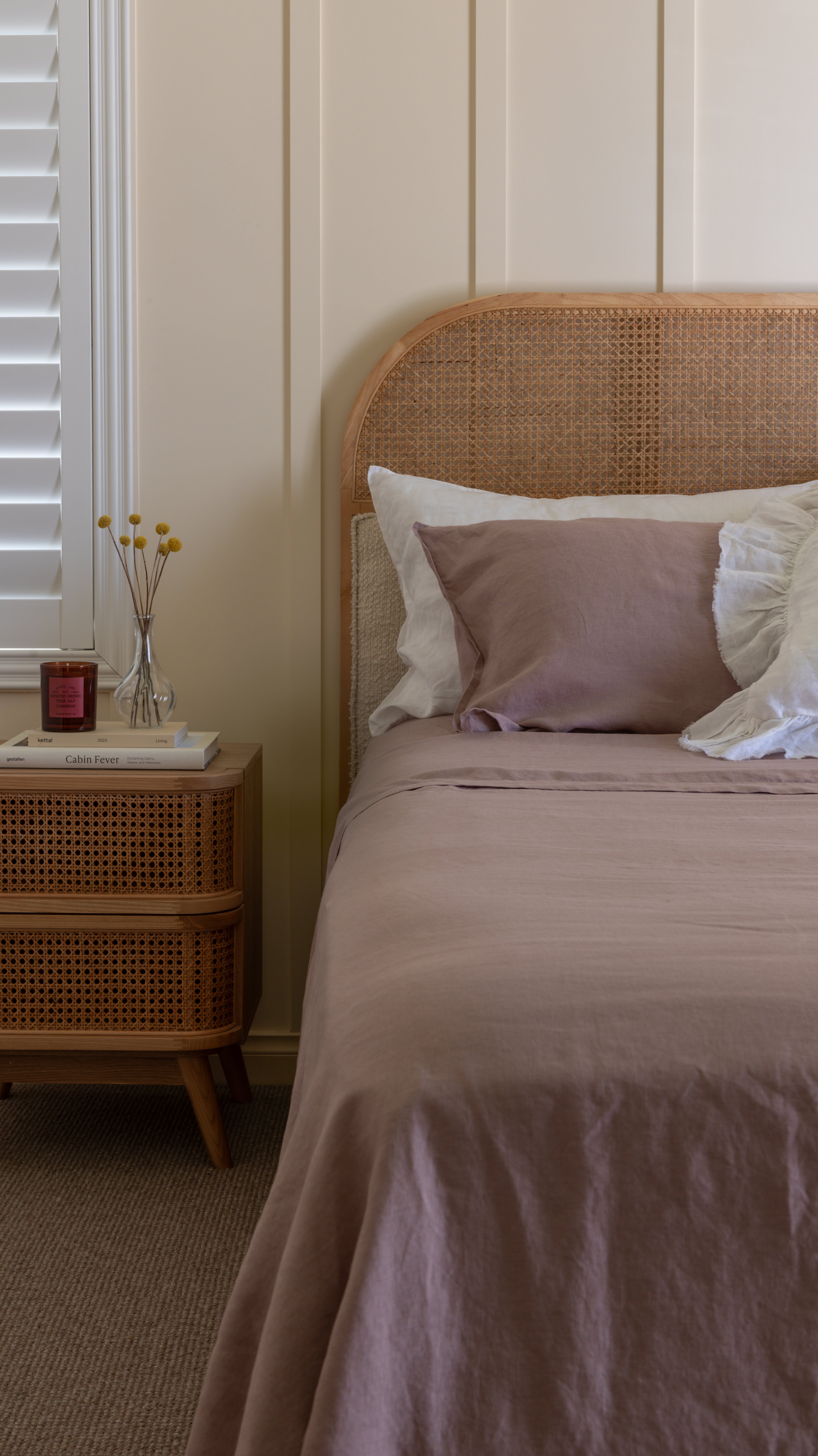 EUROPEAN FLAX LINEN FITTED SHEET - DUSKY ROSE