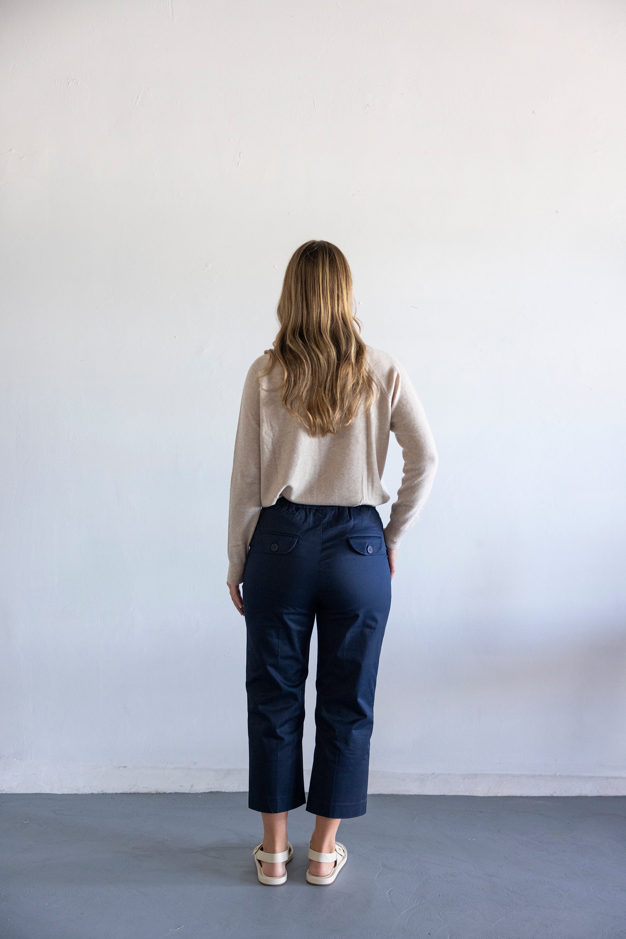 THE CLASSIC CROP PANTS