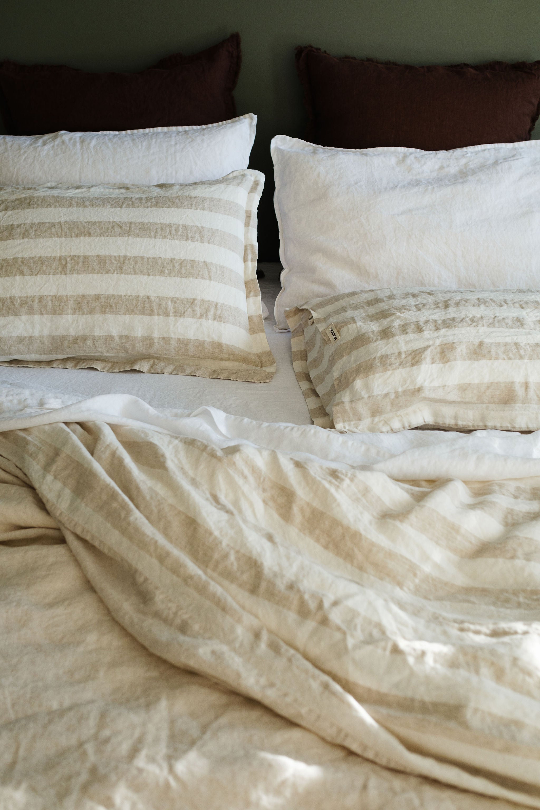 DUVET COVER SET - WIDE NATURAL STRIPE + NATURAL WOVEN REVERSIBLE