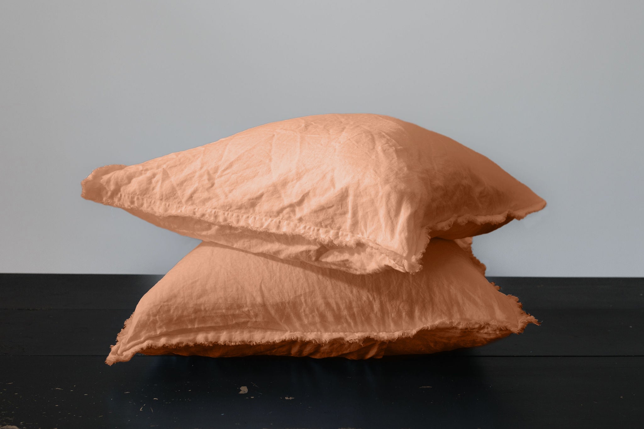 HAND-FRAYED EUROPEAN LINEN PILLOWCASE PAIR - PEACH