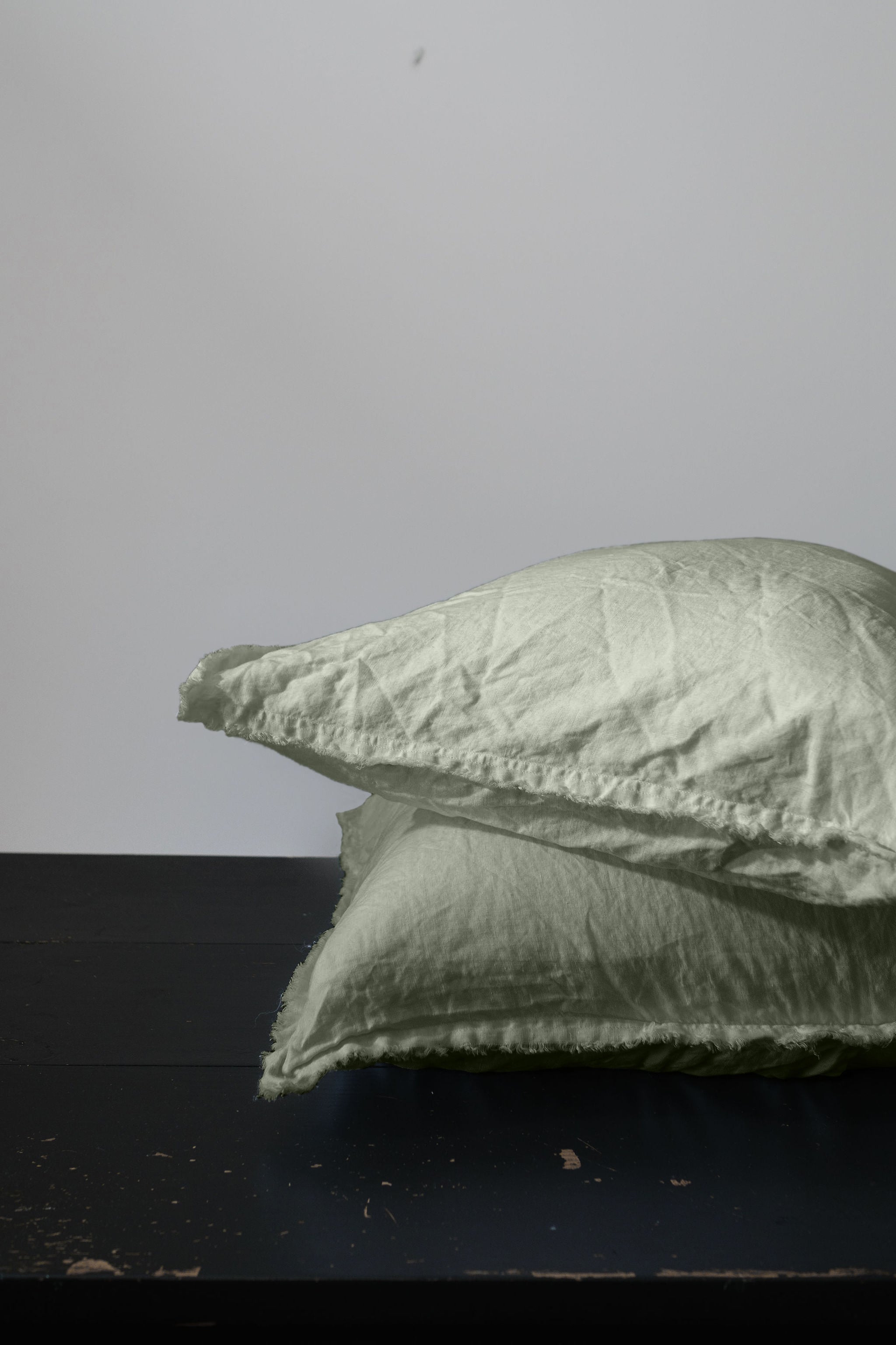 HAND-FRAYED EUROPEAN LINEN PILLOWCASE PAIR - SAGE