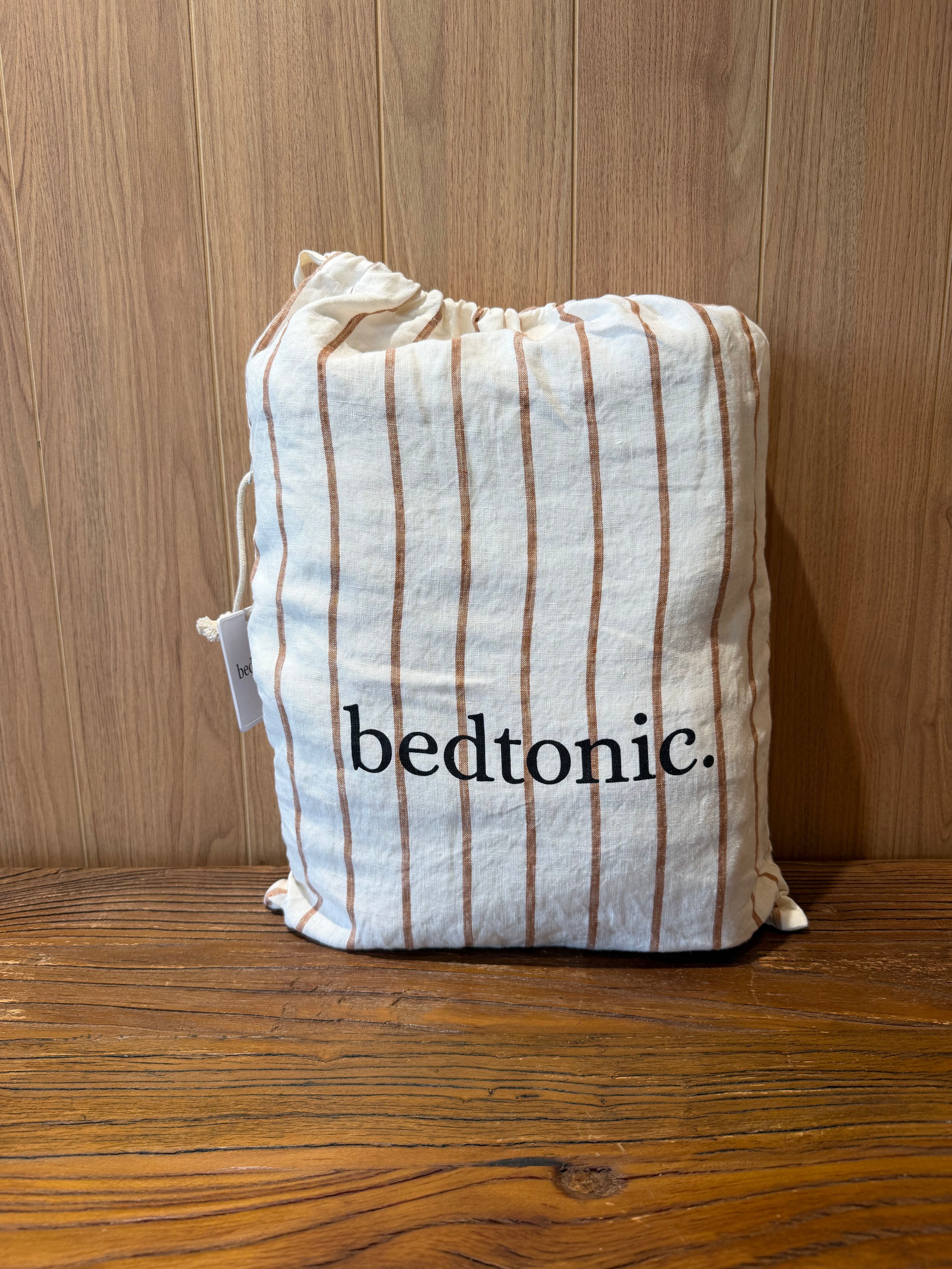 LINEN SHEET SET WITH PILLOWCASES - GINGER STRIPE