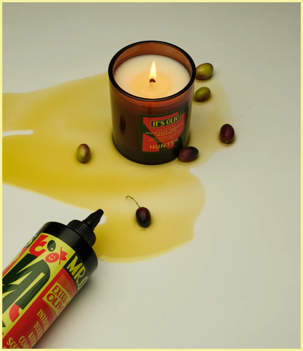 HUNTER CANDLE - IT'S OLIO: Olive Leaf, Parsley, Marjoram